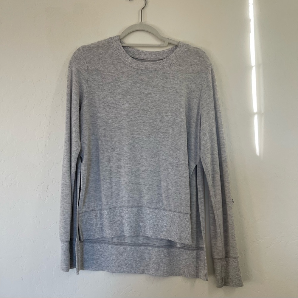 All yoga pullover